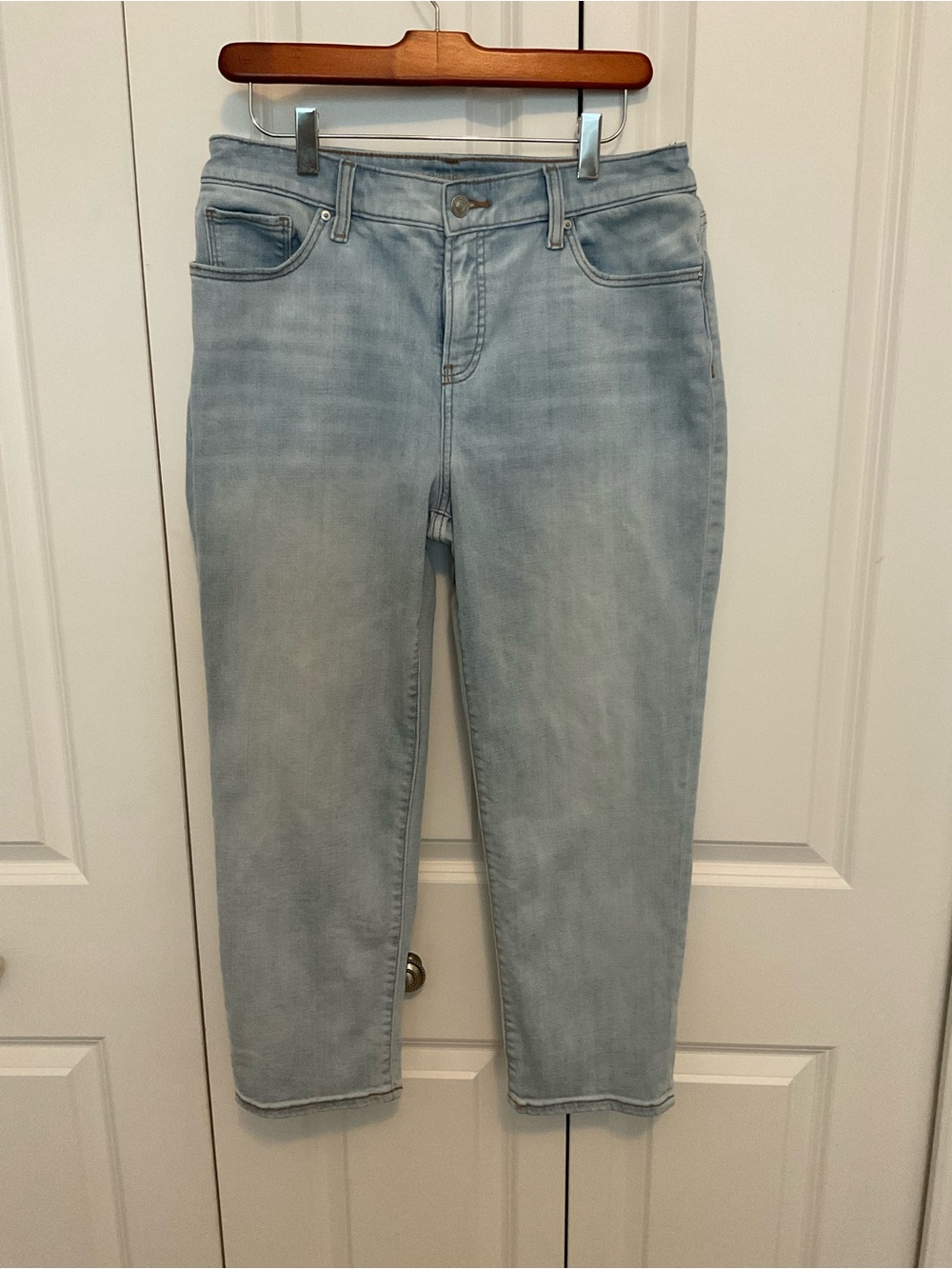 Chico's Light Blue Girlfriend Slim Crop Jeans